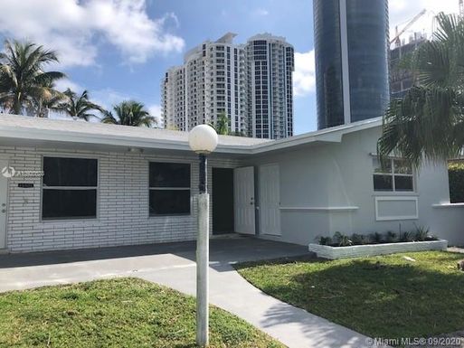 18801 Atlantic Blvd # 1, Sunny Isles Beach FL 33160