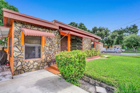 2331 NW 153rd St, Miami Gardens FL 33054