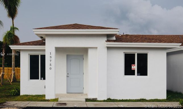 13754 SW 258th Ln, Naranja FL 33032