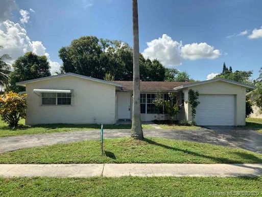 4460 NW 26th St, Lauderhill FL 33313
