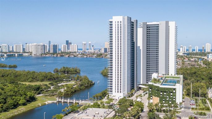 16385 Biscayne Blvd # 904, North Miami Beach FL 33160