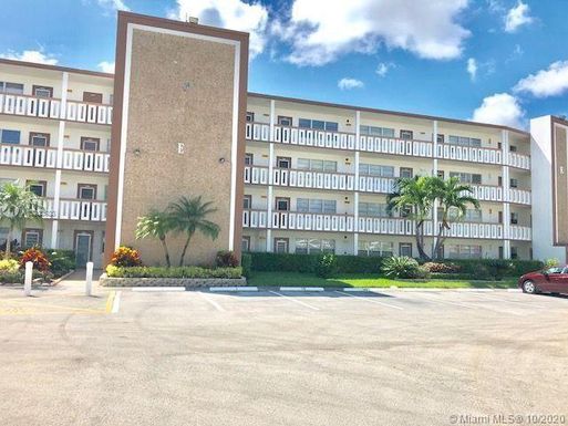 2092 Cornwall  E # 2092, Boca Raton FL 33434