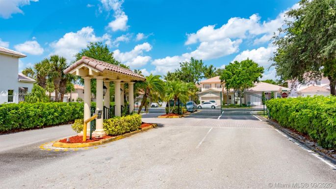 2109 NW 49th Ave, Coconut Creek FL 33063