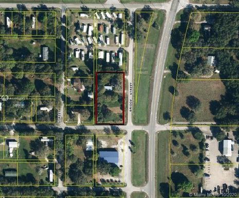 1425 N Bridge St, Other City - In The State Of Florida FL 33935