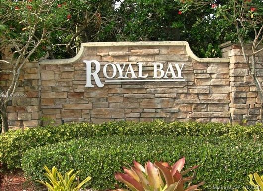 15964 NW 12th Ct, Pembroke Pines FL 33028