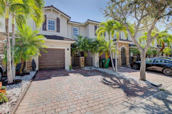 8936 SW 226th Ter, Cutler Bay FL 33190