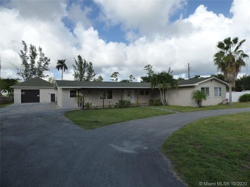 2843 Melaleuca Dr, West Palm Beach FL 33406