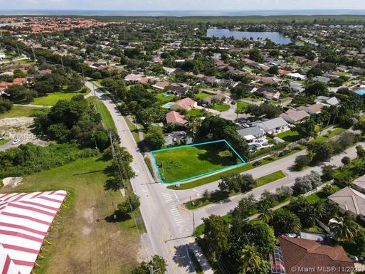 8500 Old cutler rd #1, Cutler Bay FL 33189