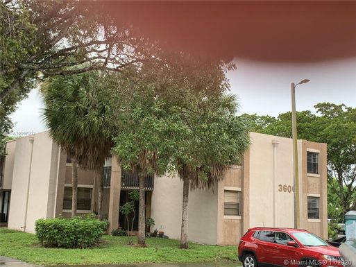 3600 SW 114th Ave # 211, Miami FL 33165