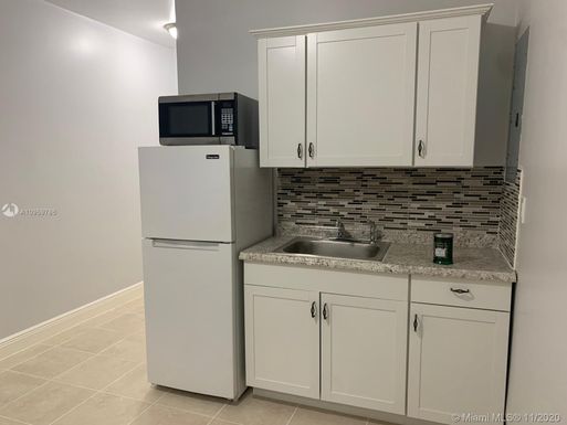 17120 SW 145 CT # 1, Miami FL 33177