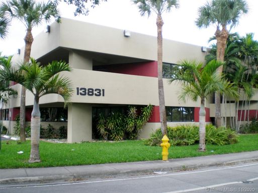 13831 SW 59th St # B, Miami FL 33183