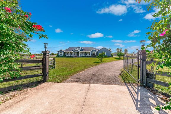 2122 SW 32ND ST, Okeechobee FL 34974