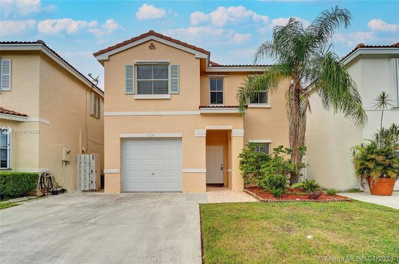 11225 Sunview Way, Cooper City FL 33026