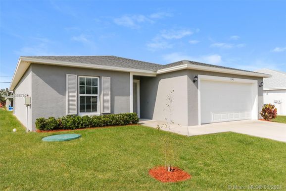 3542 SW Viceroy St, Port St. Lucie FL 34953