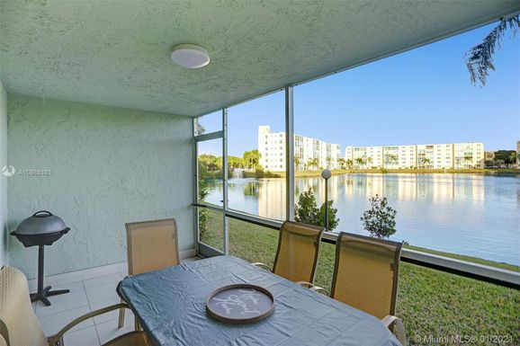 101 SE 3rd Ave # 107, Dania Beach FL 33004
