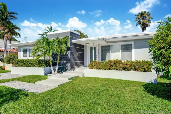 8835 Carlyle Ave, Surfside FL 33154