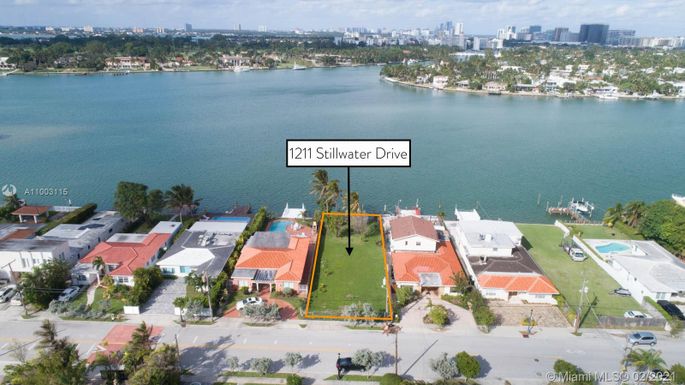 1211 Stillwater Dr, Miami Beach FL 33141