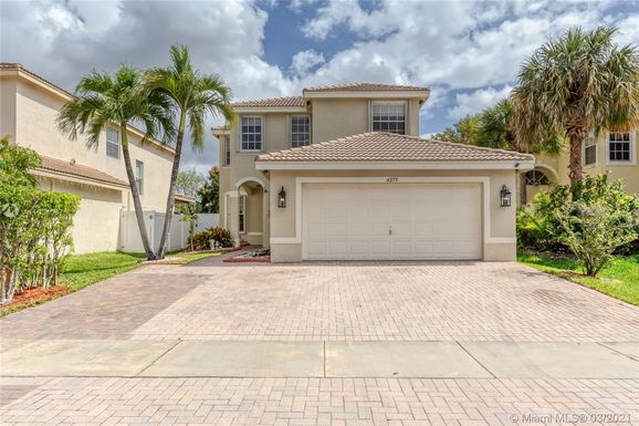 4275 SW 129th Way, Miramar FL 33027