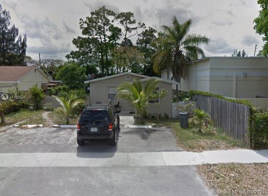 553 Jennings Ave, Green Acres FL 33463