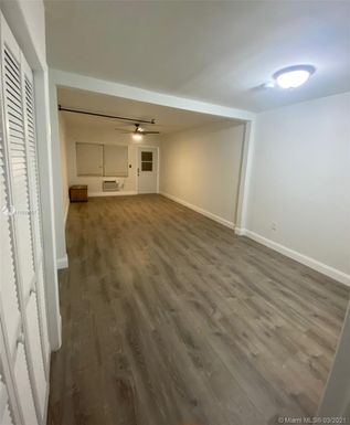 921 Meridian Ave # 3, Miami Beach FL 33139