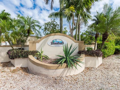 100 NE 6th Ave LOT 523, Homestead FL 33030