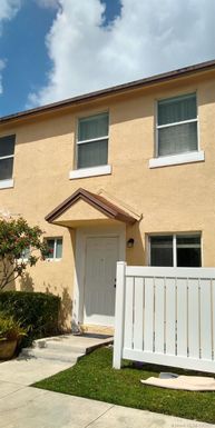 6615 Winfield Blvd # 8, Margate FL 33063