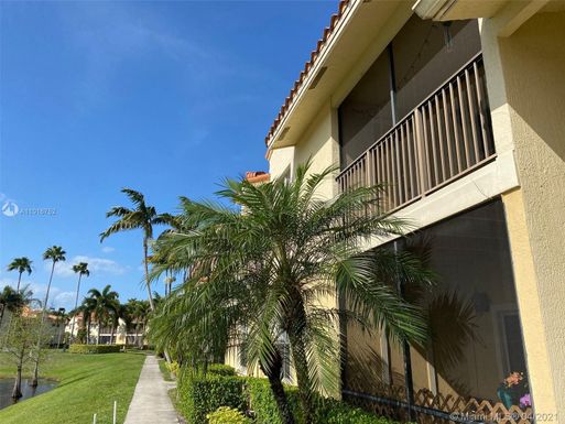 1229 SW 46th Ave # 408, Pompano Beach FL 33069