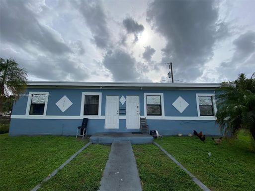 908 SW Avenue D, Belle Glade FL 33430