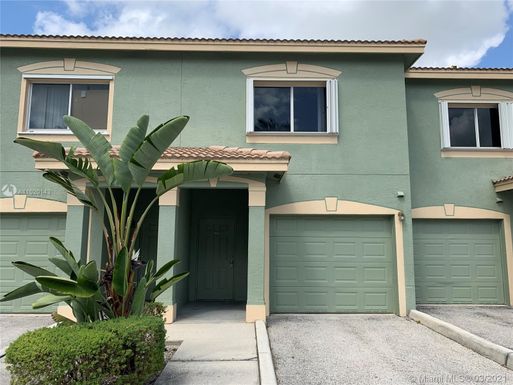 210 Crestwood Cir # 205, Royal Palm Beach FL 33411