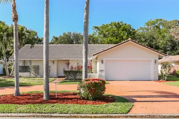 10851 NW 10th Pl, Coral Springs FL 33071