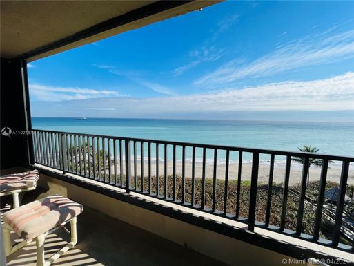 450 Ocean Dr # 706, Juno Beach FL 33408