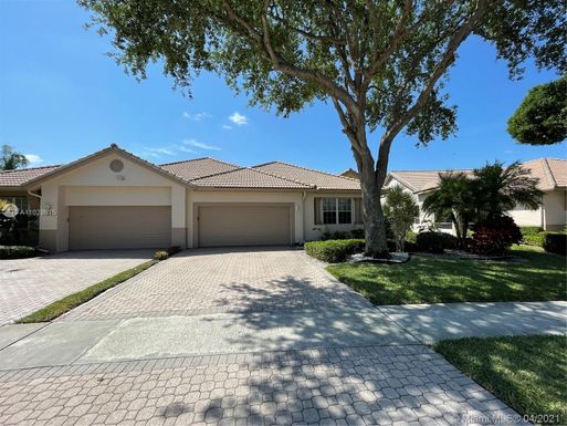 8876 Shoal Creek Ln, Boynton Beach FL 33472