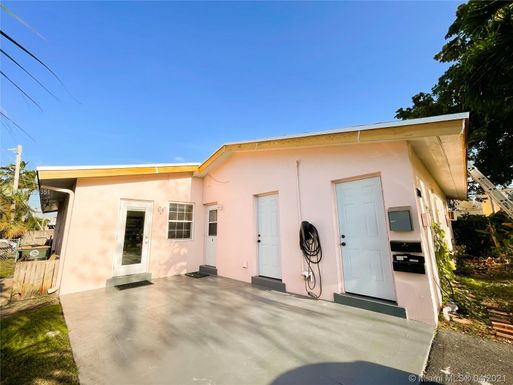 2610 NE 18th Ter # A, Lighthouse Point FL 33064