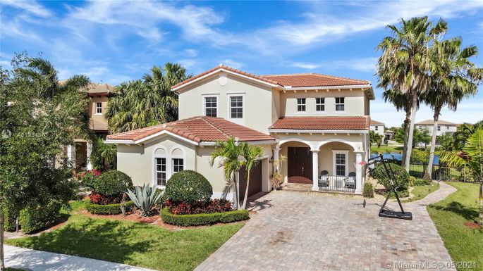 206 Umbrella Place, Jupiter FL 33458