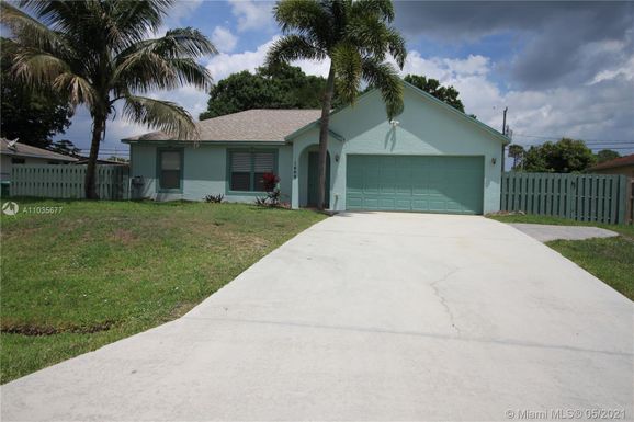 1409 SW Goodman Ave, Port St. Lucie FL 34953