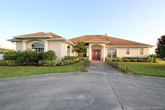 6800 NE 136th Street, Okeechobee FL 34972