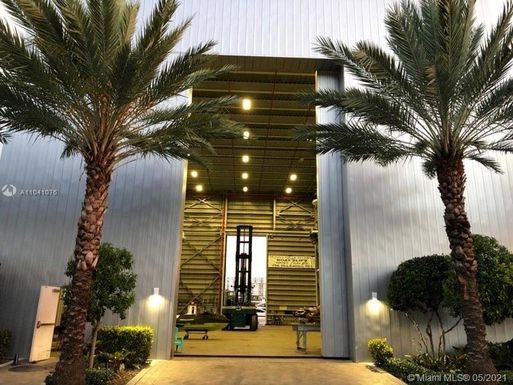 400 Sunny Isles Blvd Dd 208, Sunny Isles Beach FL 33160