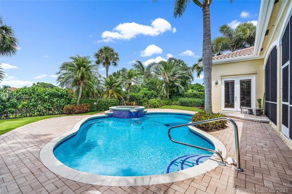 109 W Village Way, Jupiter FL 33458