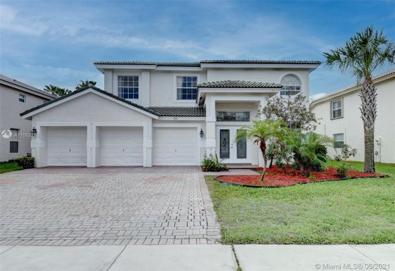 4202 Bahia Isle Cir, Wellington FL 33449