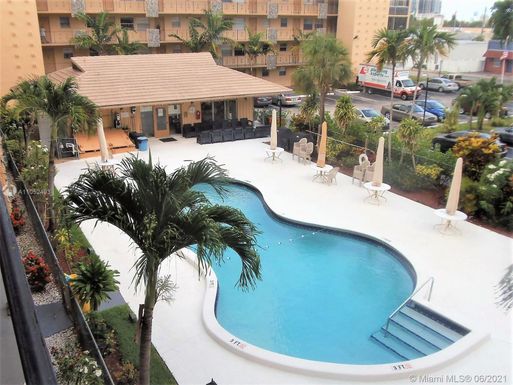 2145 Pierce St # 331, Hollywood FL 33020