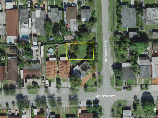 45 E 7 Ave, Hialeah FL 33013