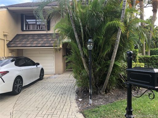 5670 Santiago Cir, Boca Raton FL 33433