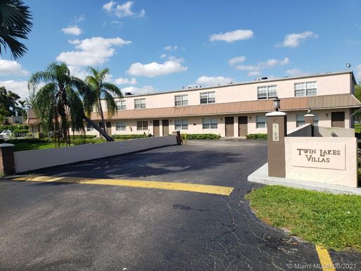 4100 NW 16th Ave # 15, Oakland Park FL 33309