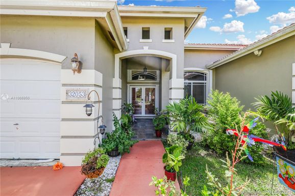 32053 SW 205th Ave, Homestead FL 33030