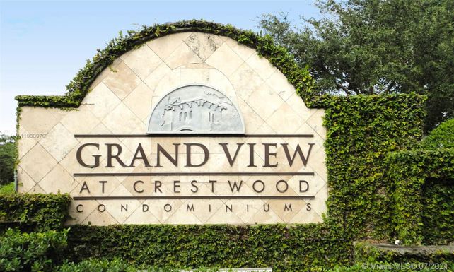 1100 S Crestwood Ct S # 1109, Royal Palm Beach FL 33411