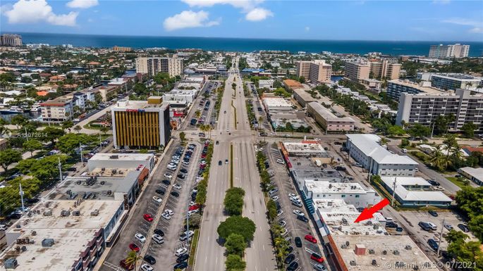 2822 E Commercial Blvd, Fort Lauderdale FL 33308