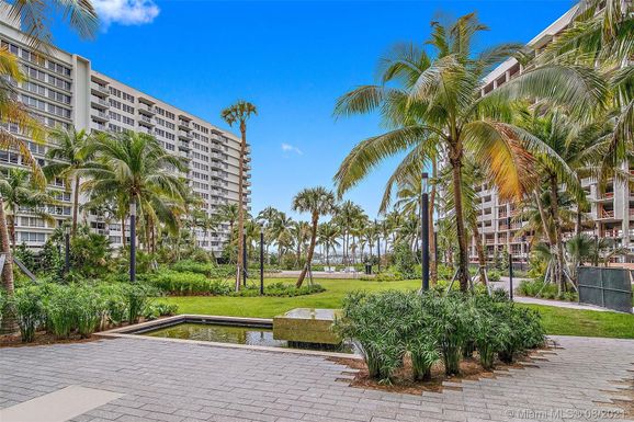 1504 Bay Rd # 1125, Miami Beach FL 33139