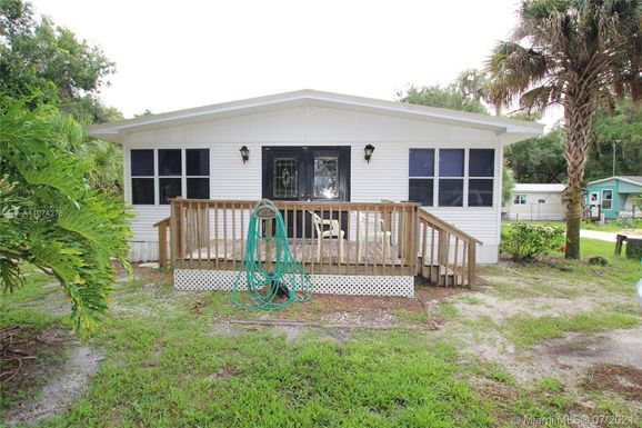 964 County Road 721 # 119, Other City - In The State Of Florida FL 33857