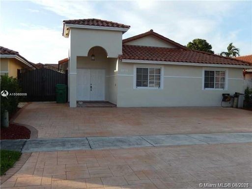 8974 NW 112th Ter, Hialeah Gardens FL 33018