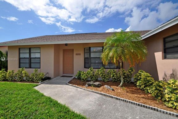 8092 SE Highpoint Way # 8092, Hobe Sound FL 33455